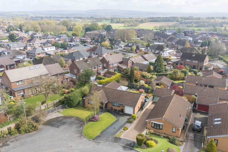 Images for Swinburn Grove, Billinge, WN5 7JX