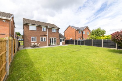 Melrose Drive, Winstanley, WN3 6EG