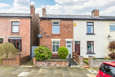 Grove Lane, Standish, WN6 0ES