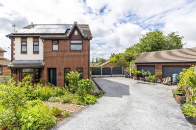 Evan Close, Standish Lower Ground, WN6 8LP