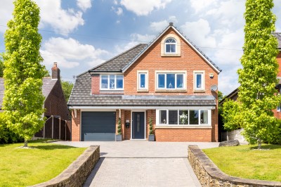 Chorley Road, Standish, WN1 2TE