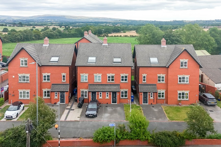 Images for Preston Road, Standish, WN6 0NZ
