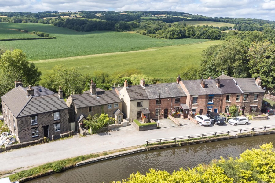 Images for Canal Bank, Appley Bridge, WN6 9AW