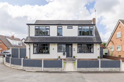 Ravenswood Avenue, Winstanley, WN3 6HB