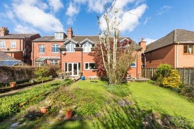 Images for Chorley Road, Standish, WN1 2SS EAID:Regan Hallworth BID:Regan & Hallworth- Wigan