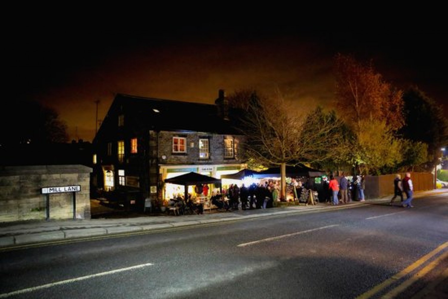 Late night Christmas shopping in Parbold